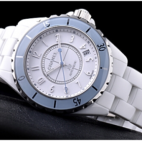 リシャール･ミル偽物紳士 - シャネルJ12 ソフトブルー H4341 2015年新作 コピー 時計