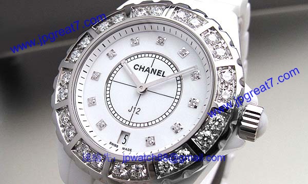 偽物CHANELシャネル時計 スーパーコピーJ12 ホワイトセラミック38 H2430